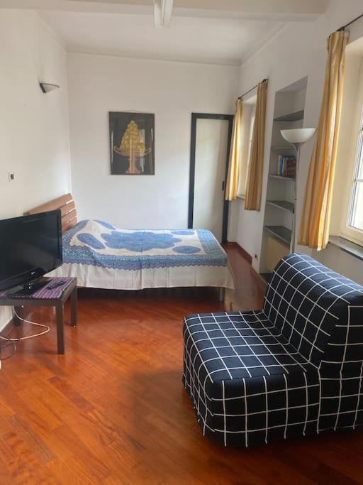 Un Nido Nel Cuore Di * Gênes